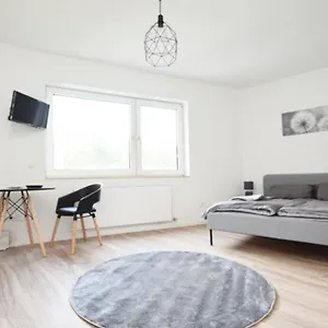 Zentral Gelegenes Und Ruhiges Apartment Bremen