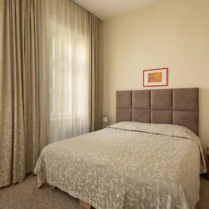 Mamaison Izabella Hotel Budapest