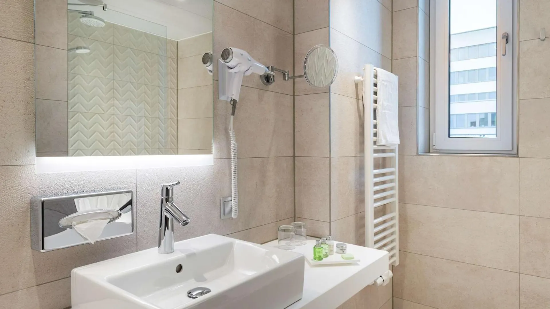 Nh Hannover Otel